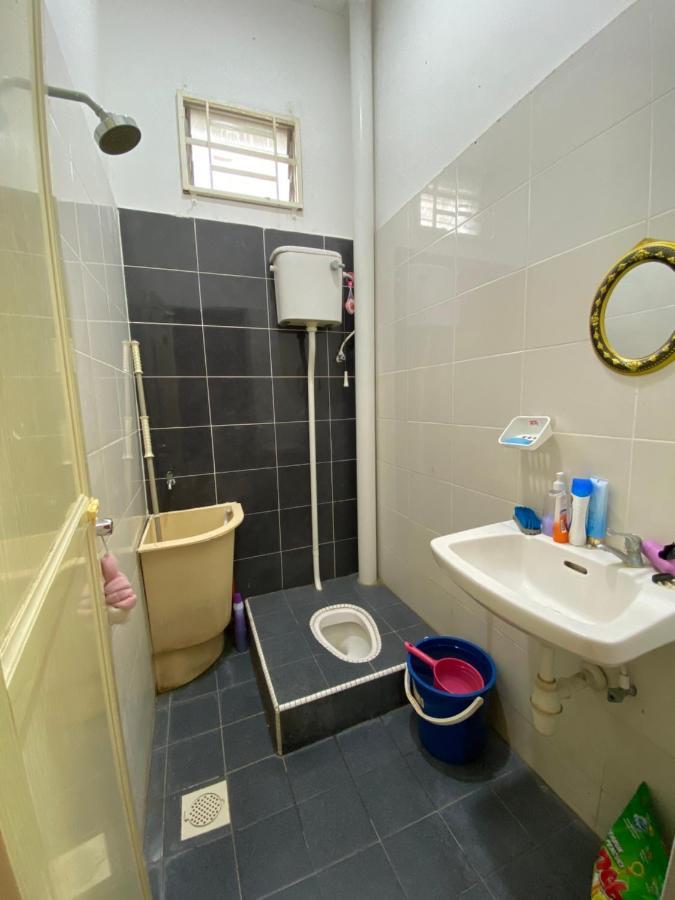 Desyafiq Homestay Kuala Kedah Екстер'єр фото