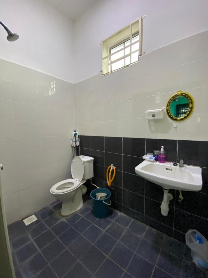 Desyafiq Homestay Kuala Kedah Екстер'єр фото